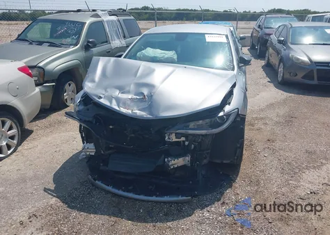 2015 Chrysler 200 Limited из США, поврежденный, VIN 1C3CCCAB2FN557840